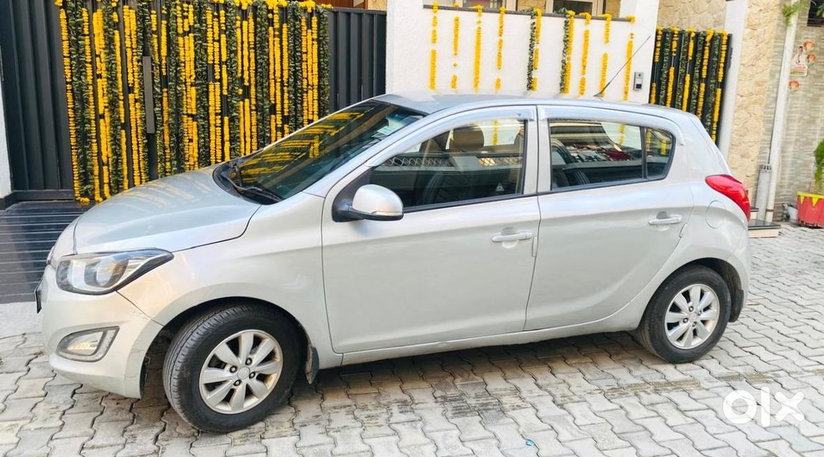 Hyundai I20 Petrol Automatic 2013