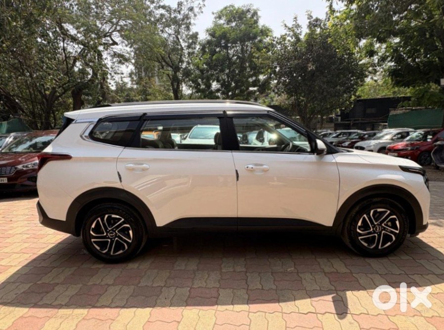 Kia Carens 2025 Barely Driven