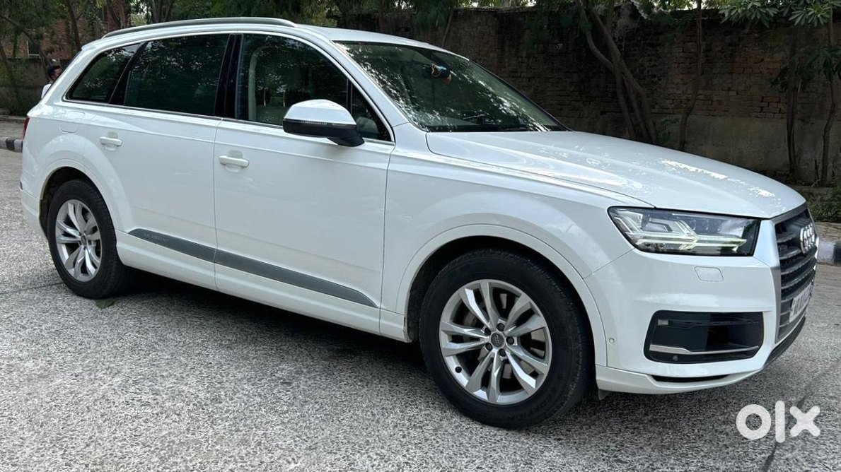 Audi Q7 2016 - Office Vehicle