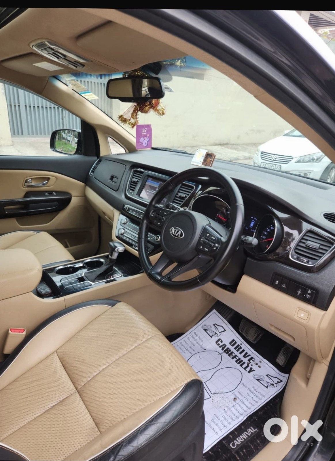 2023 Kia Carnival - Premium Family Mpv