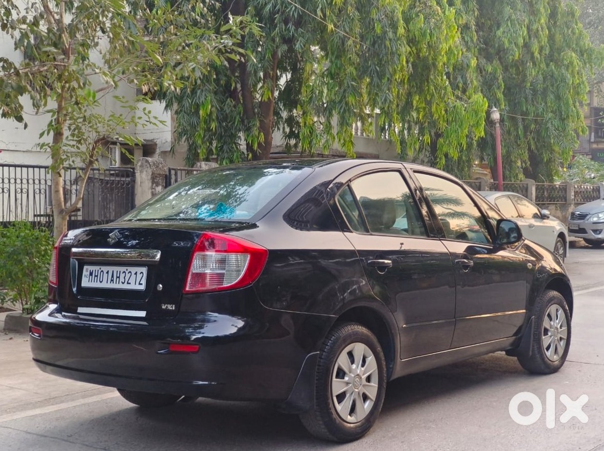 Maruti Sx4 2013 - Going Abroad Next Month