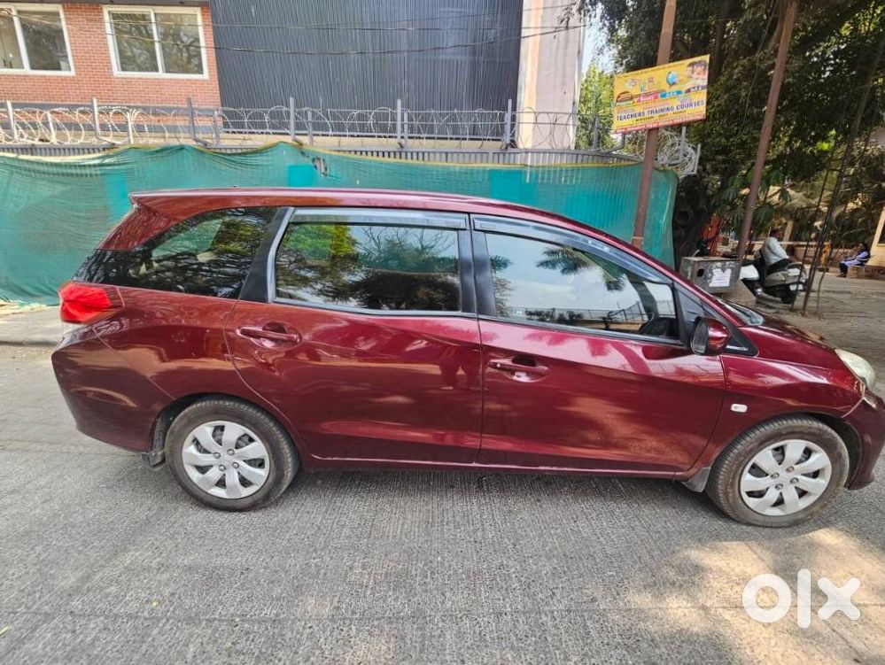 Honda Mobilio Petrol 2015