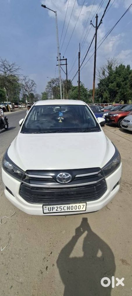 2022 Toyota Innova Crysta Petrol Single Owner