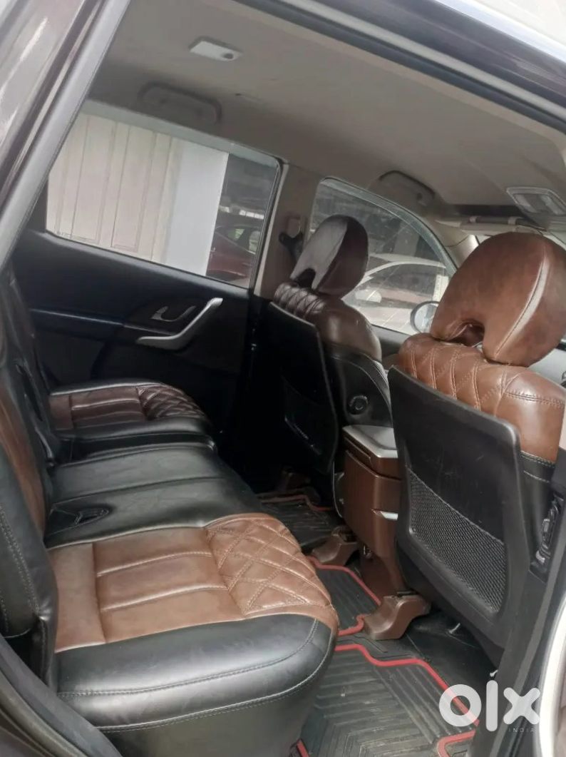 Mahindra Xuv500 2019