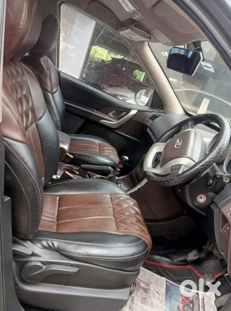 Mahindra Xuv500 2019