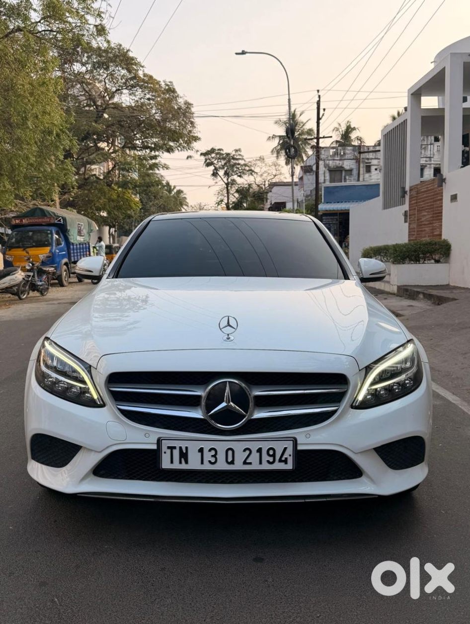 Mercedes C-class 2017 | Luxury | Petrol