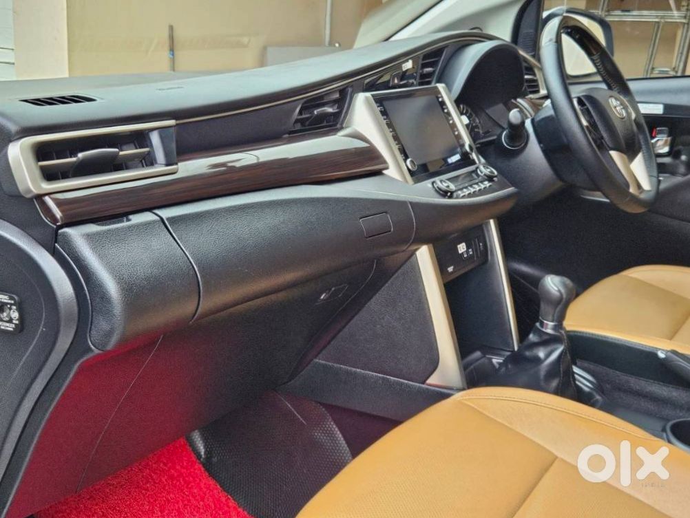 2019 Toyota Innova Crysta Cng Automatic