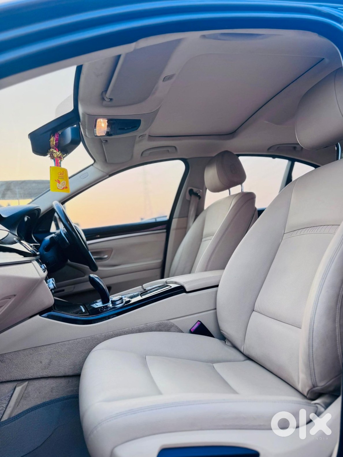 2010 Bmw 5 Series - Luxury Sedan