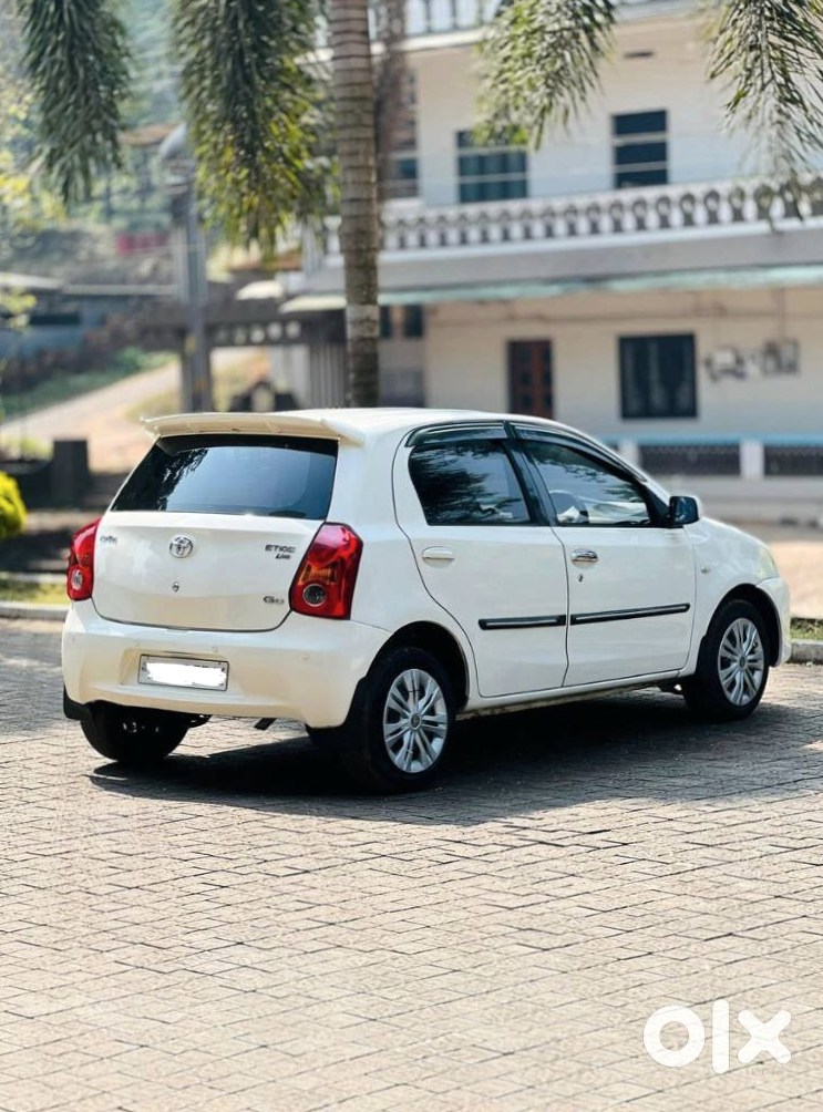 Toyota Etios Liva 2014