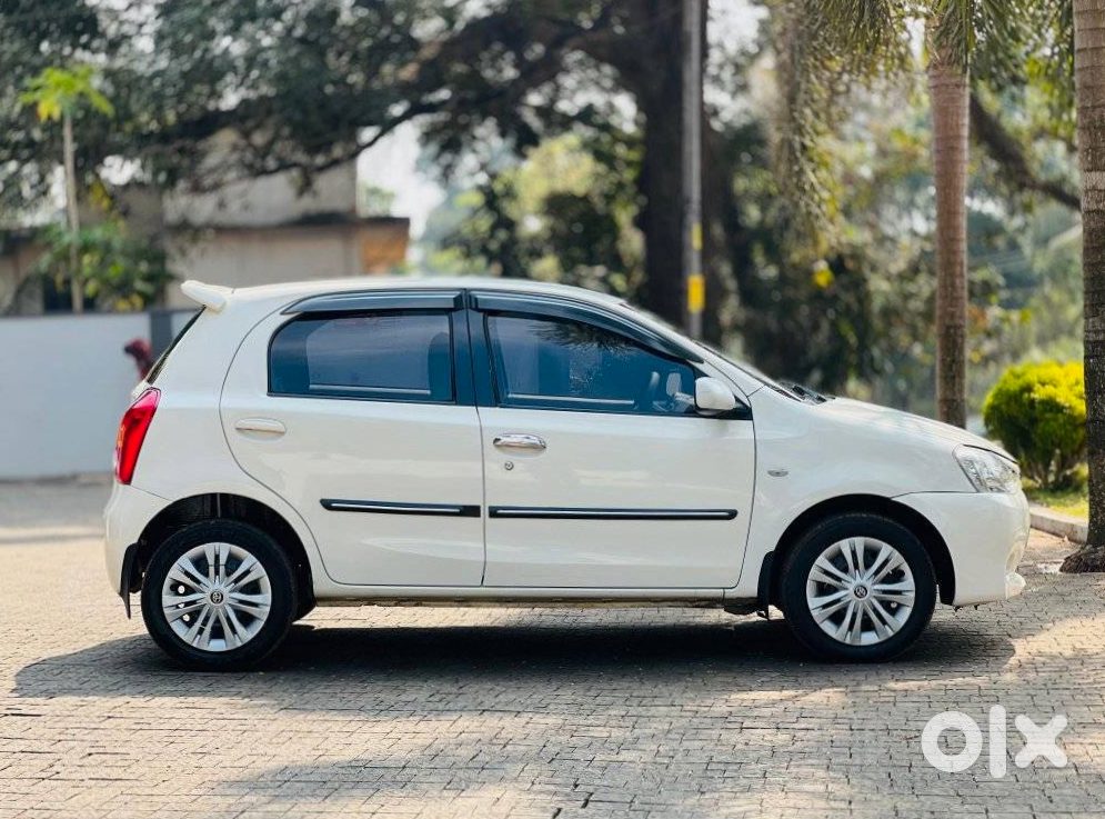 Toyota Etios Liva 2014