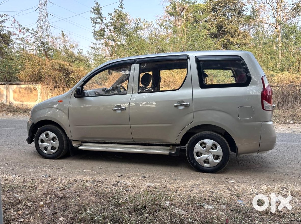 Mahindra Xylo Petrol Manual