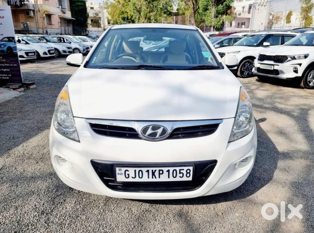 2022 Hyundai I20 - Almost New