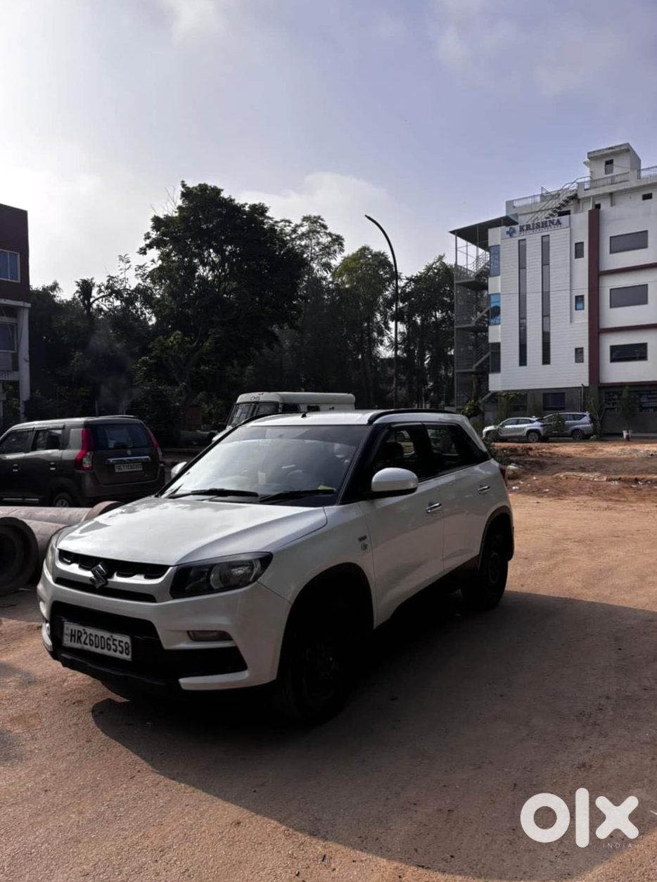 Brezza 2011 Petrol Auto