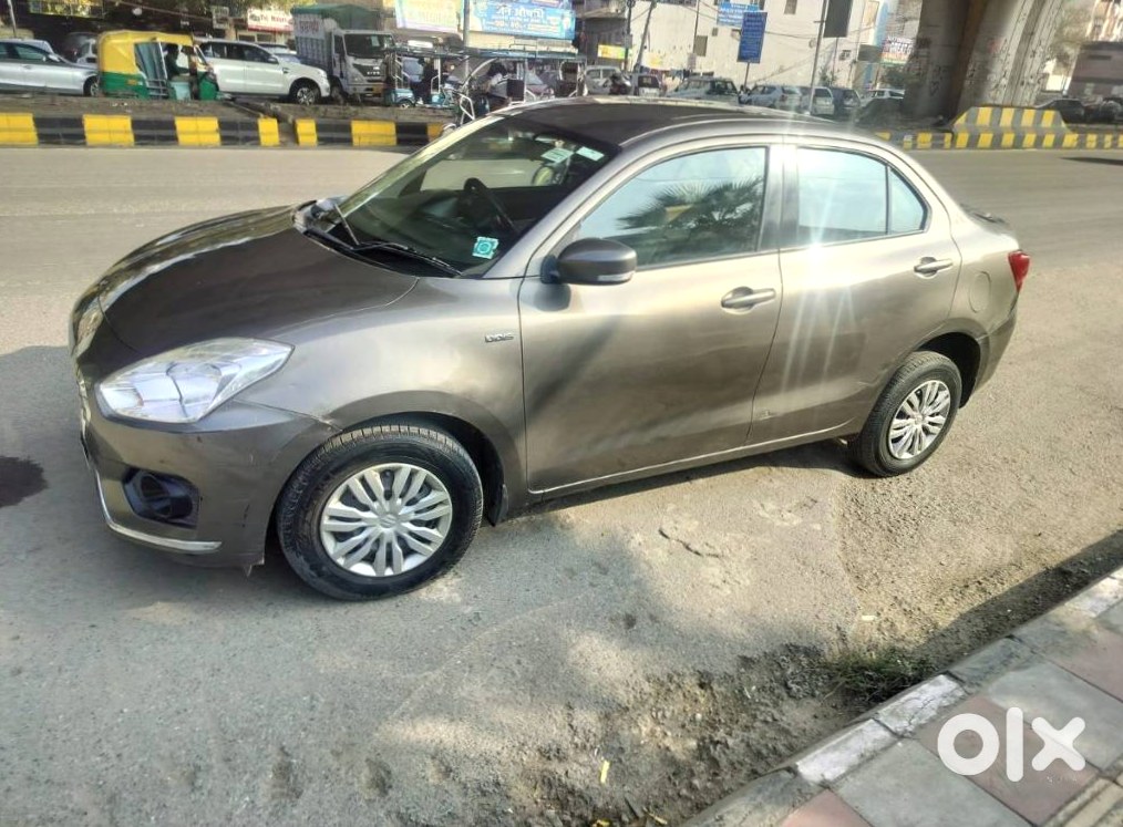 Maruti Dzire 2017 Automatic Petrol - Excellent Condition