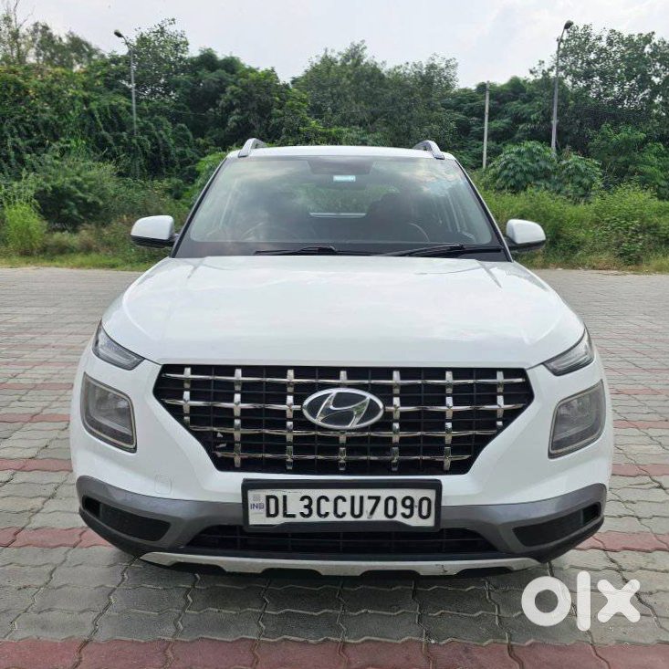 Venue 2021 Automatic Petrol