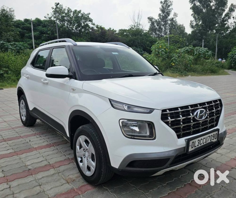 Venue 2021 Automatic Petrol