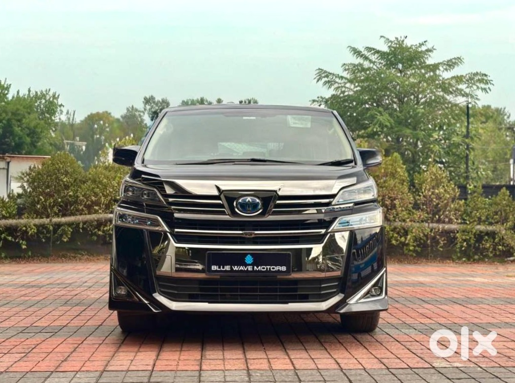 Toyota Vellfire 2021 Luxury Mpv