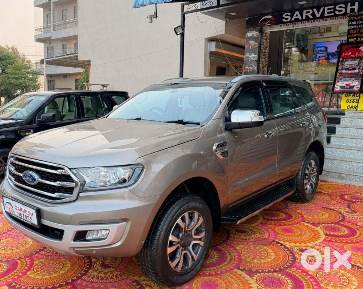 Ford Endeavour Petrol Automatic