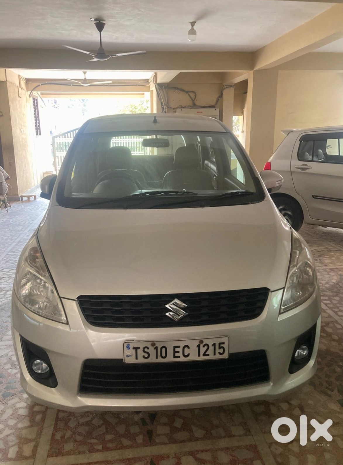 Maruti Suzuki Ertiga Petrol 2017 Family Car