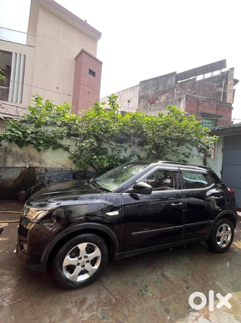 2022 Mahindra Xuv300 Turbosport - Diesel Automatic