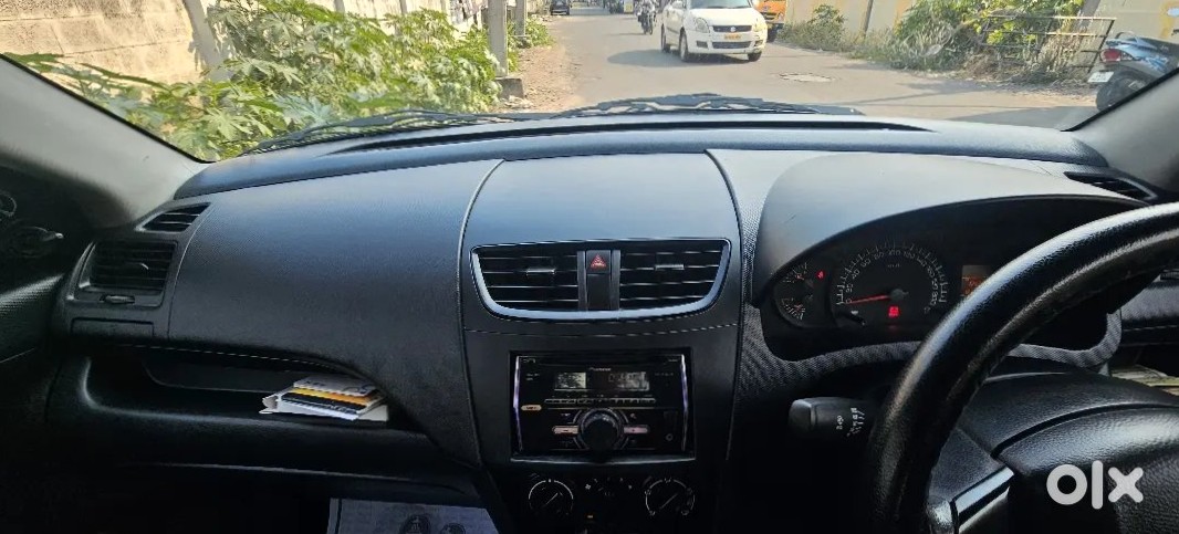 Old Maruti Swift 2010