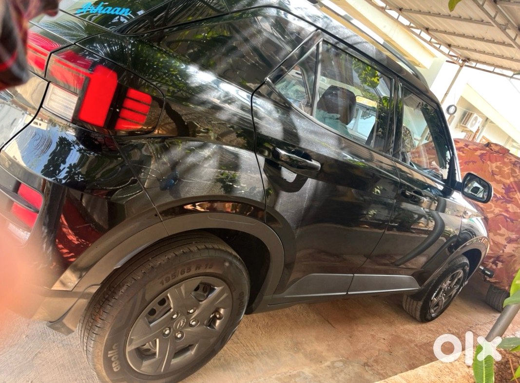 2020 Hyundai Venue Petrol Manual