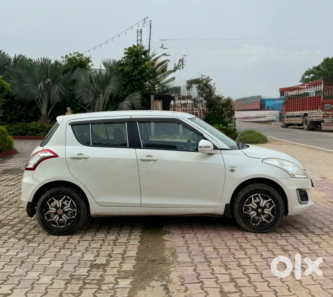 2018 Maruti Suzuki Swift | 82,132km | Diesel | Automatic
