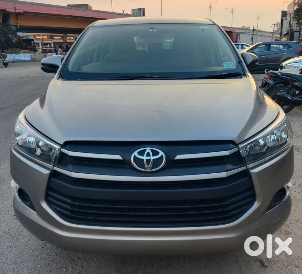 2016 Toyota Innova Crysta | Diesel Manual | 117k Km