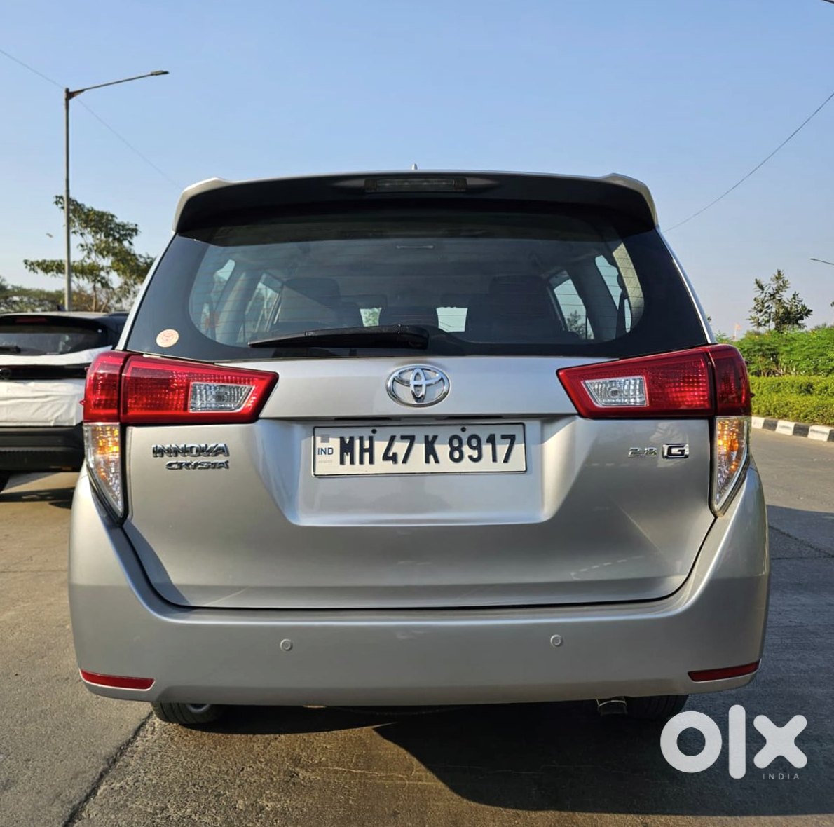 2015 Toyota Innova Crysta Petrol