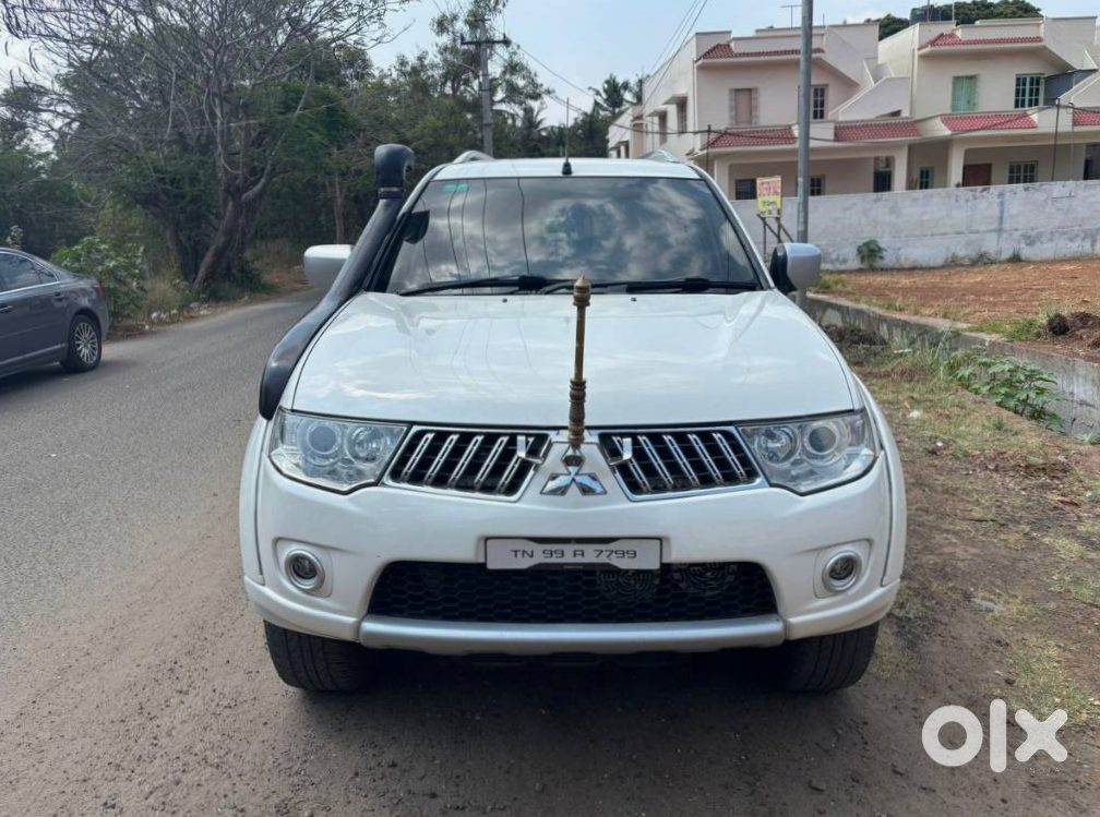Pajero Sport 2014 - Beast On Roads