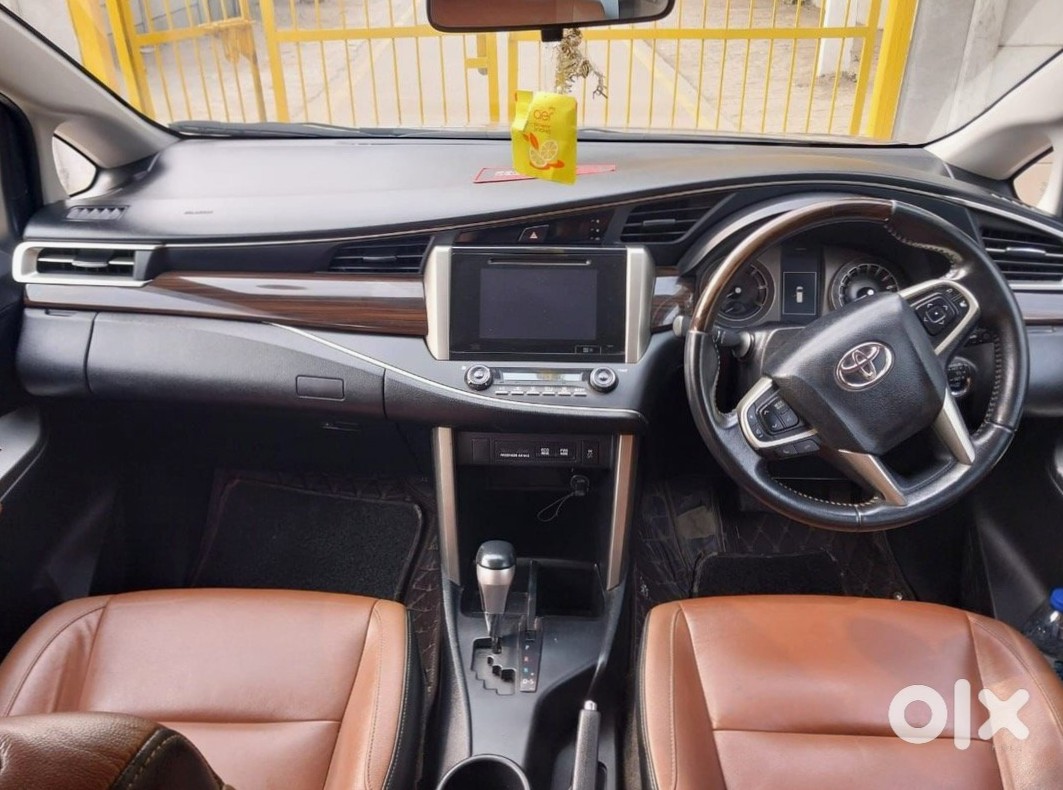 Innova Crysta Petrol - Good Condition