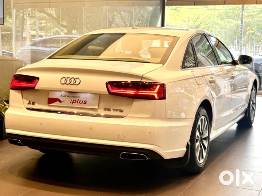Audi A6 2014 - Premium Sedan