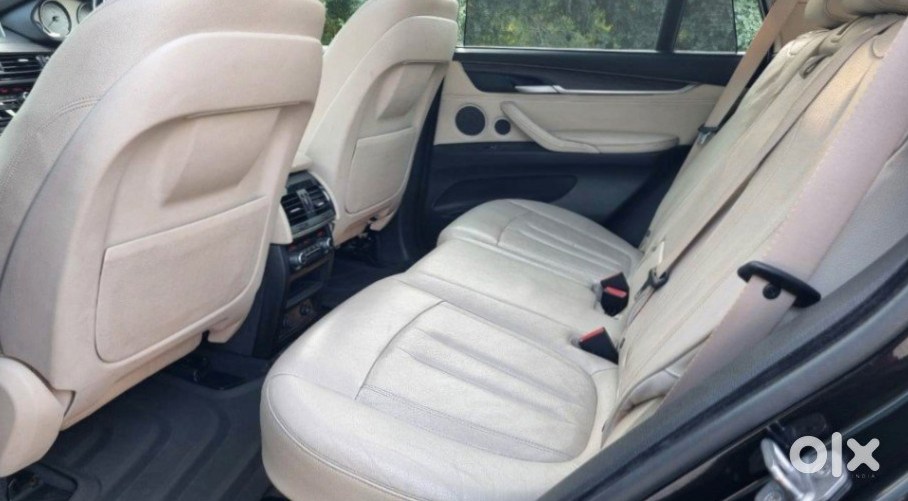 2011 Bmw X5 | ₹3389k | 122,907km | Diesel | Manual