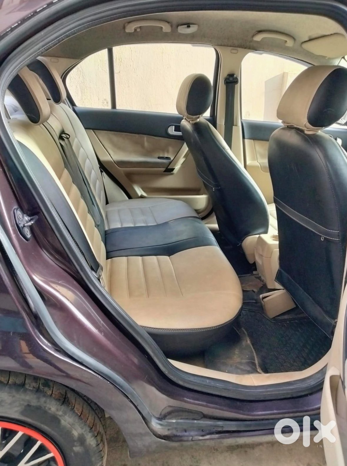 2011 Ford Fiesta Cng Automatic - Malviya Nagar