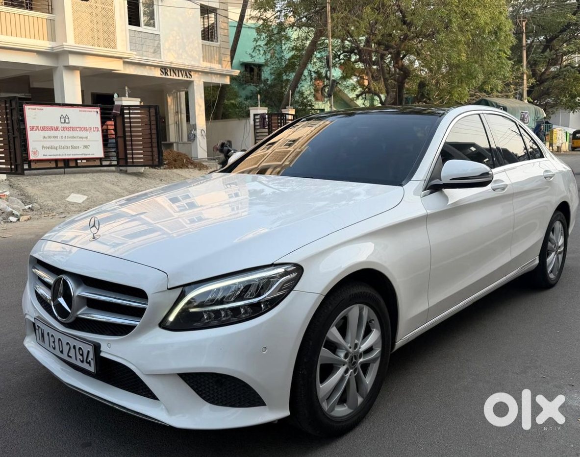C-class Sedan Sell Karna Hai