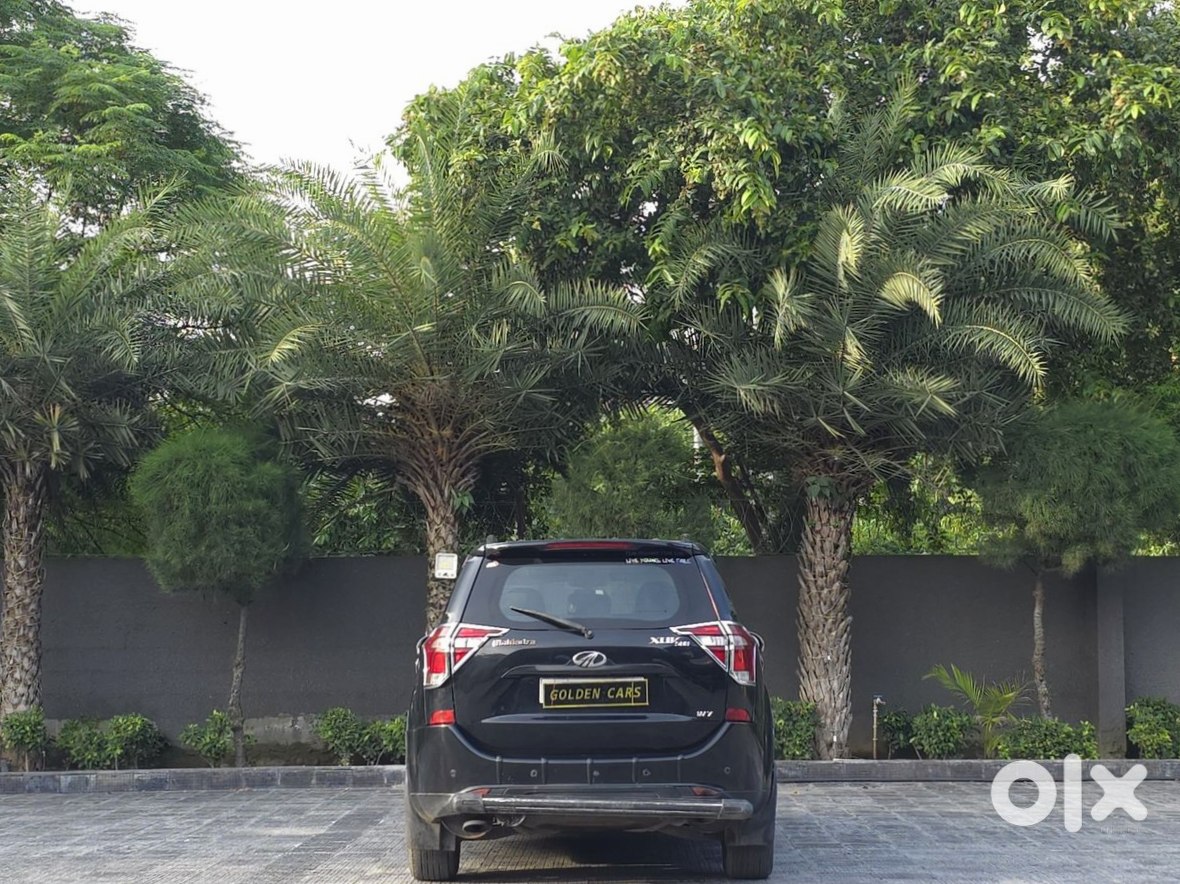 Mahindra Xuv500 - Going Abroad Sale