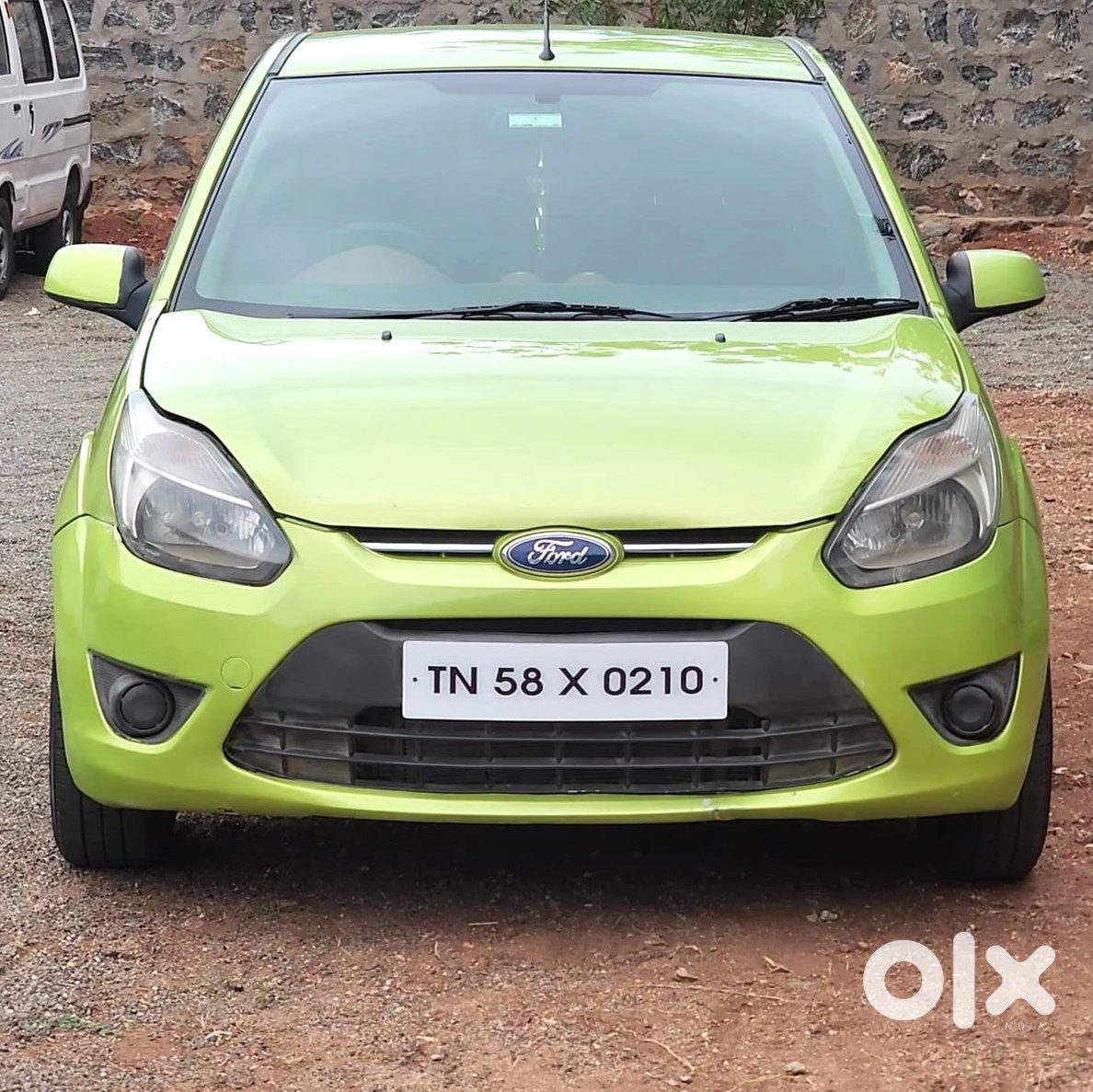 Ford Ecosport 2013 Petrol - Bechna Hai Jaldi