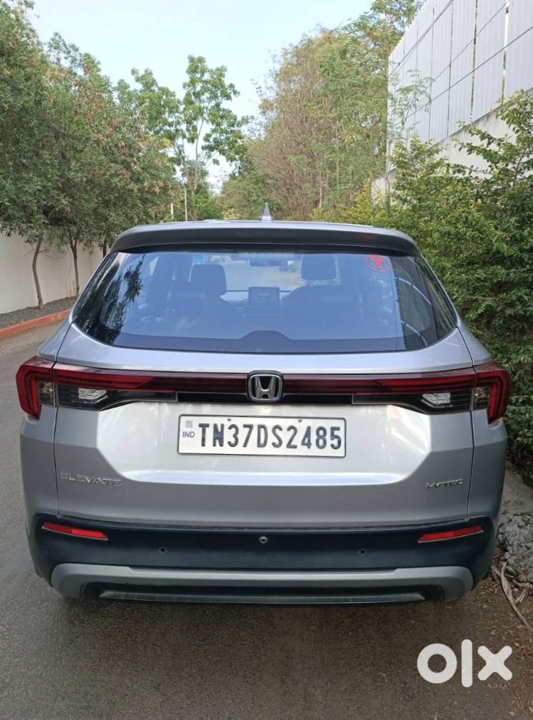 2013 Honda Elevate - Automatic Diesel