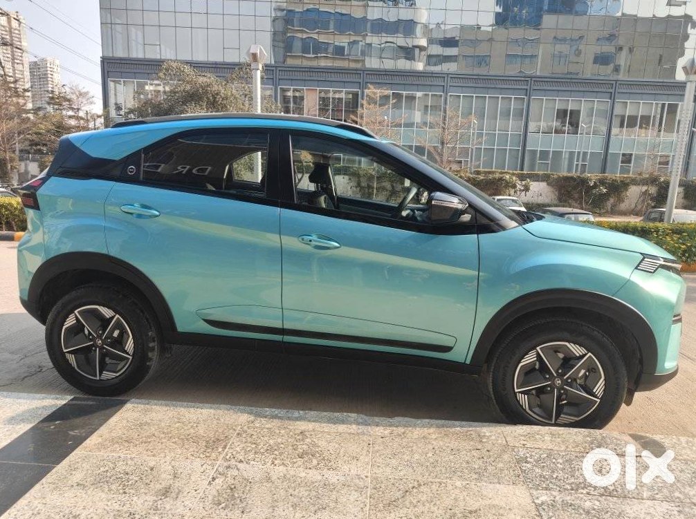 2019 Tata Nexon Petrol Automatic - Single Owner