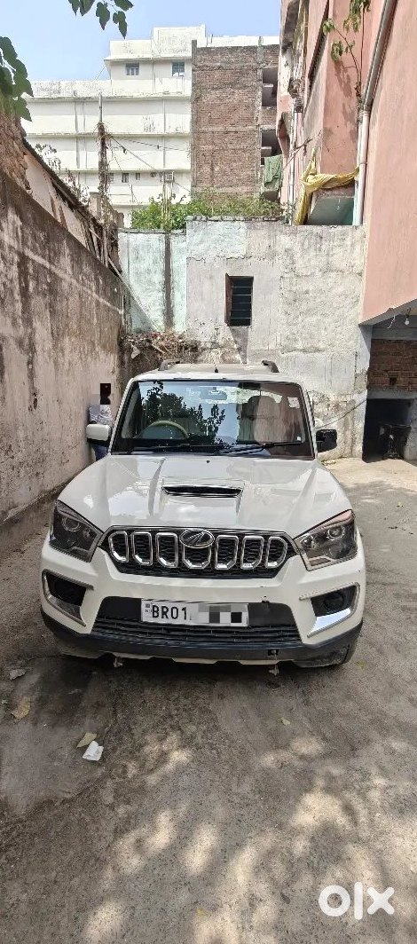 2022 Mahindra Scorpio - Low Km - Sell Urgently