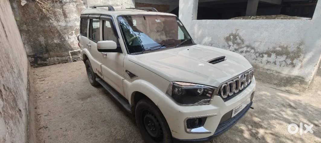 2022 Mahindra Scorpio - Low Km - Sell Urgently