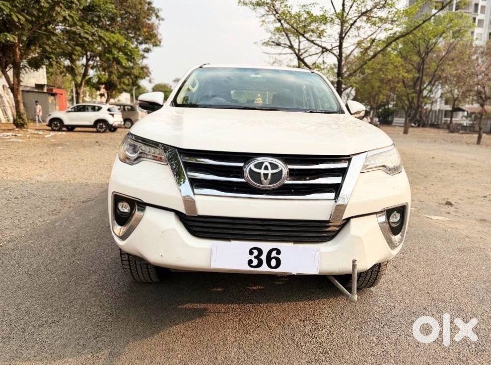 Toyota Fortuner 2018 - Family Car