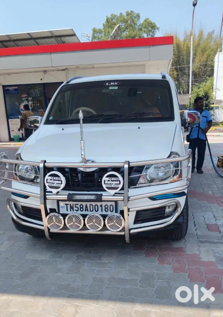 Mahindra Xylo Diesel - Family Vehicle