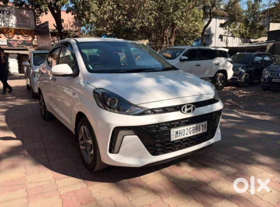 Hyundai Aura Petrol 2023