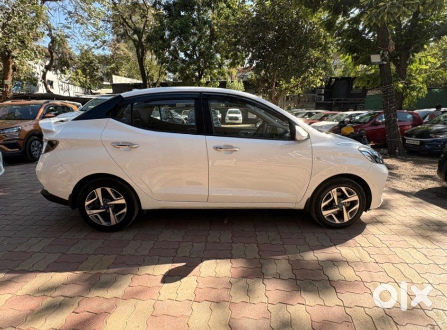 Hyundai Aura Petrol 2023
