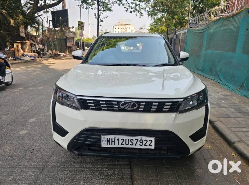 Mahindra Xuv300 Petrol Automatic 2023