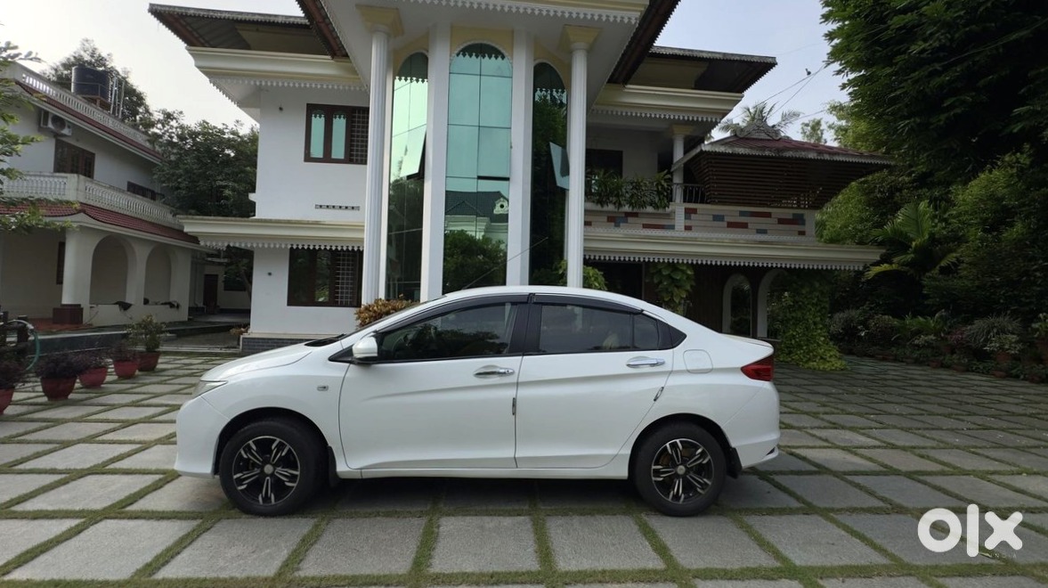 Honda City 2022 Single Owner - Going Abroad