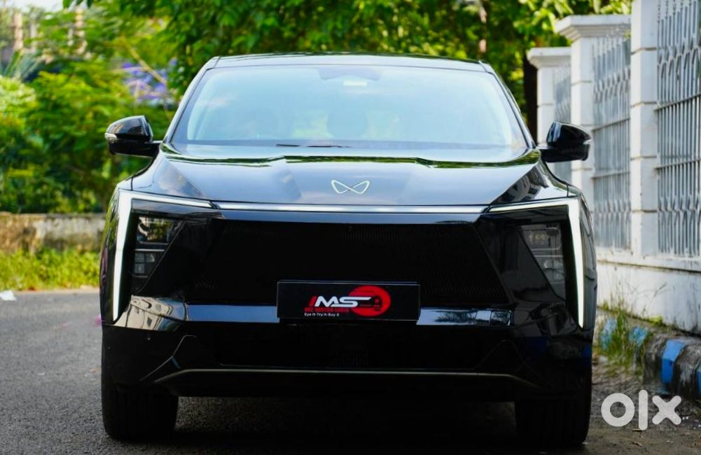 2025 Mahindra Xev 9e - Almost New