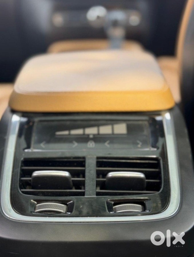 2017 Volvo Xc 90 Petrol Manual