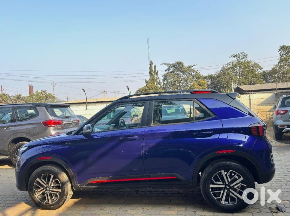 Hyundai Venue N Line Cng Manual